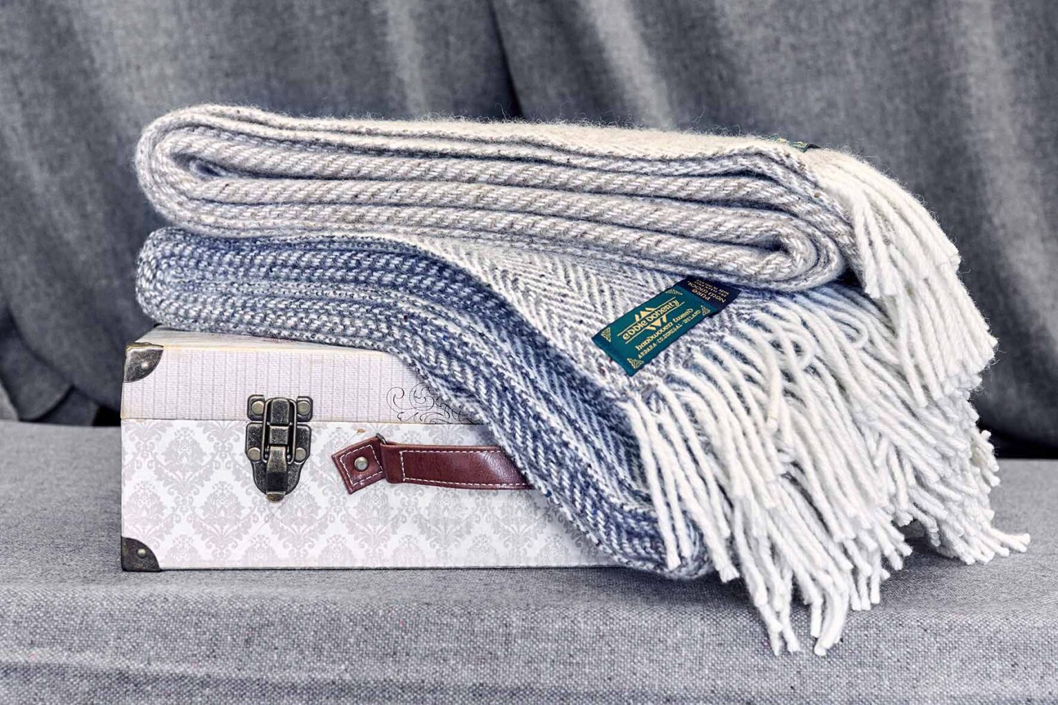 Throws Handwoven Tweed